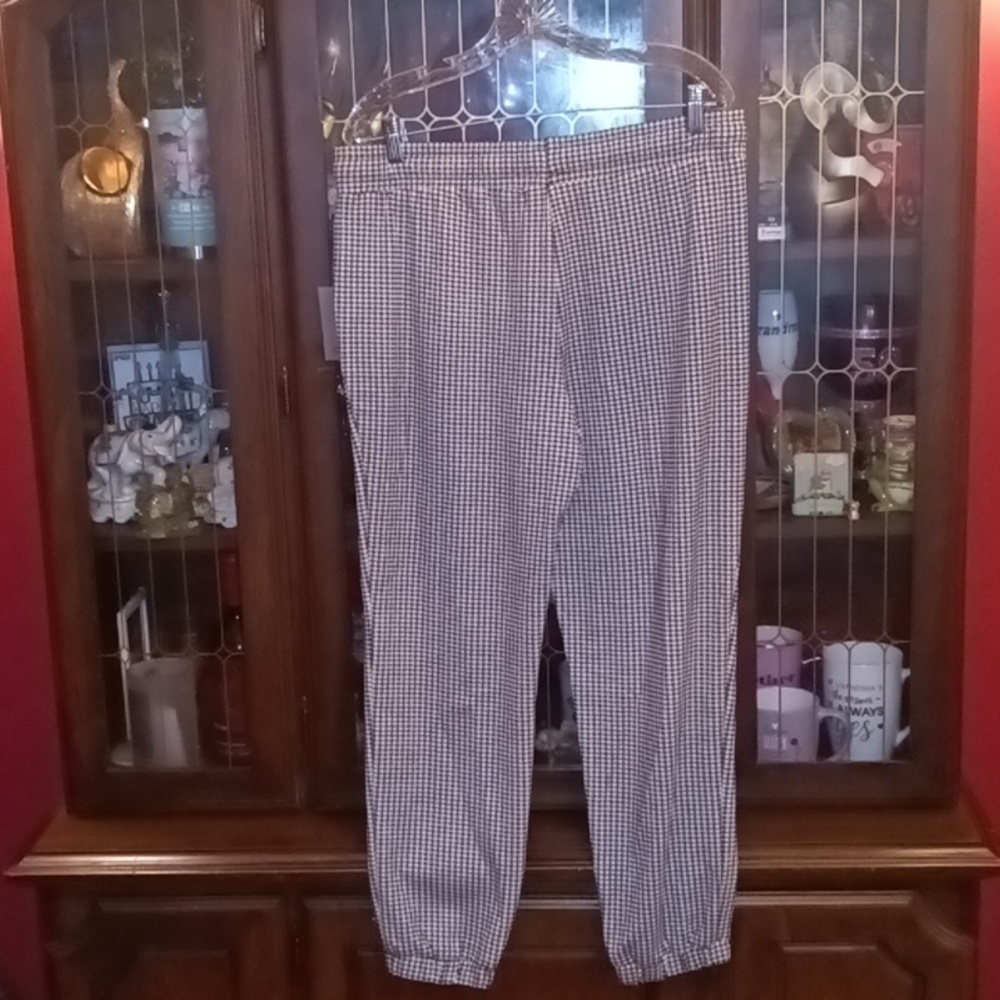 Chapter One Jogger Trouser - Picture 6 of 12